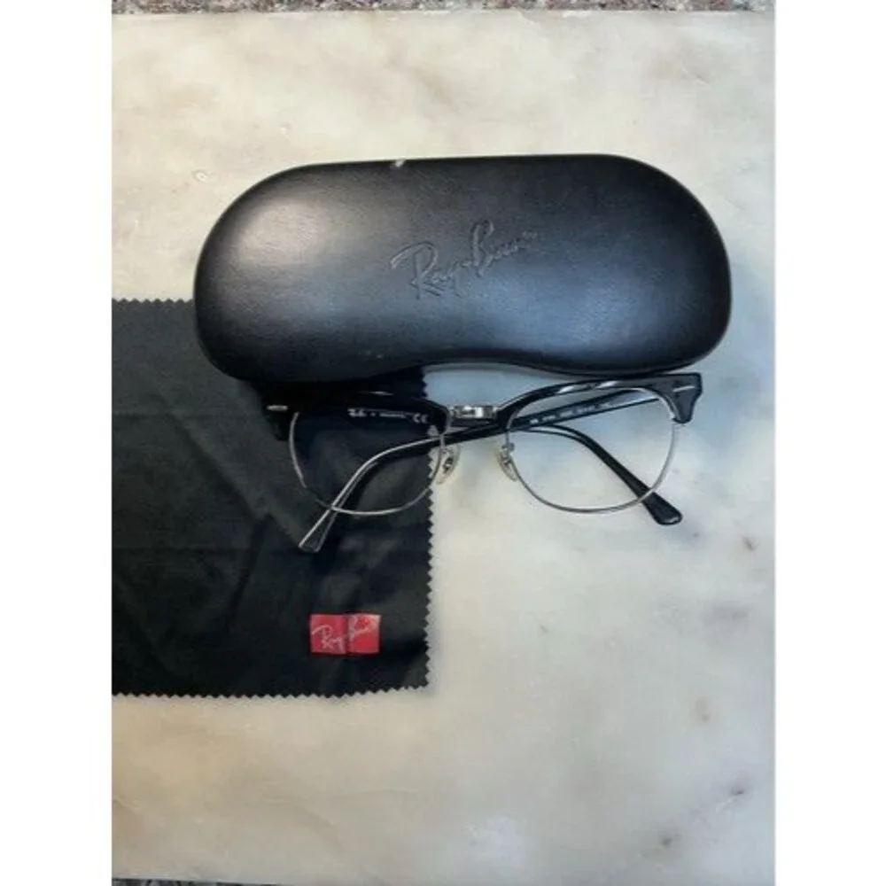 Ray-Ban Clubmaster Eyeglass Frames Black/Silver RB5154 2000 51-21-145 with Case